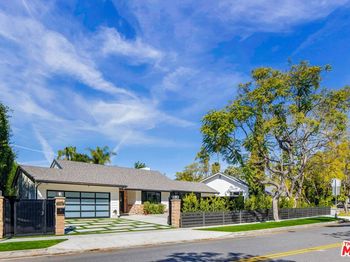 1413 Allenford Avenue