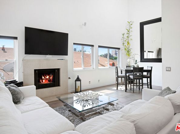 432 S Hamel Road 302, Los Angeles CA 90048