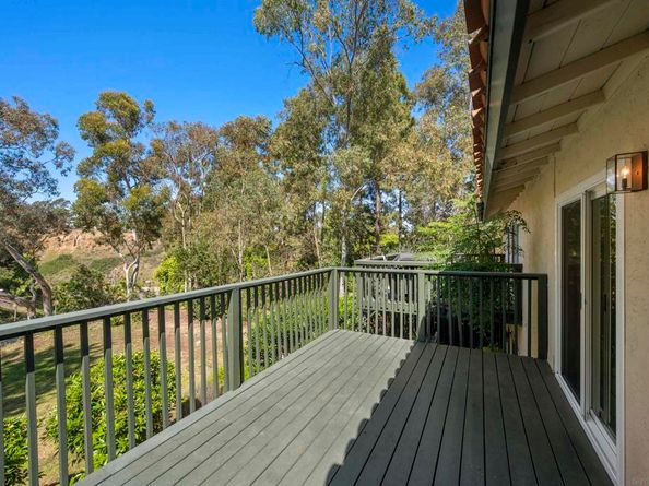 6972 Camino Amero, San Diego CA 92111