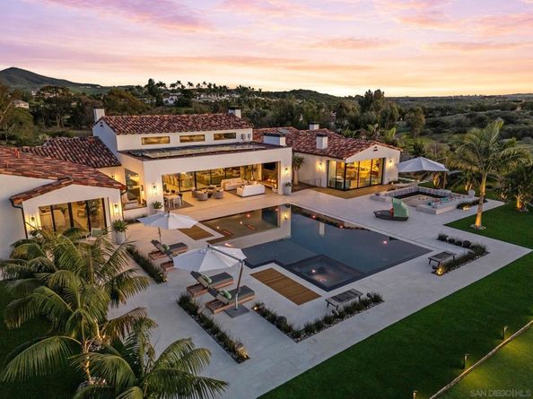 16786 Calle Hermosa, San Diego CA 92127