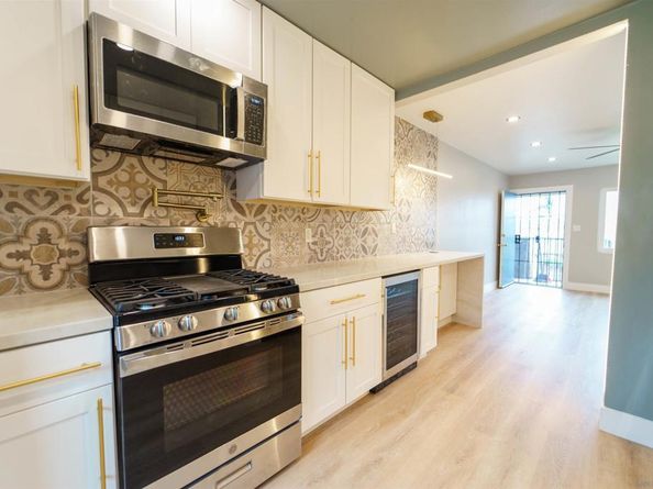 4518 Kansas St, San Diego CA 92116