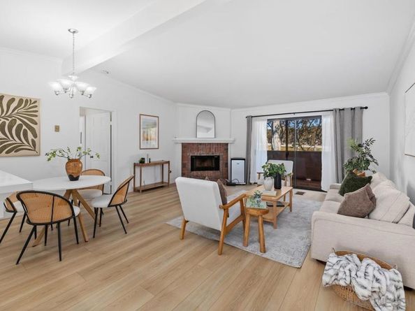 8860 Villa La Jolla 314, La Jolla CA 92037