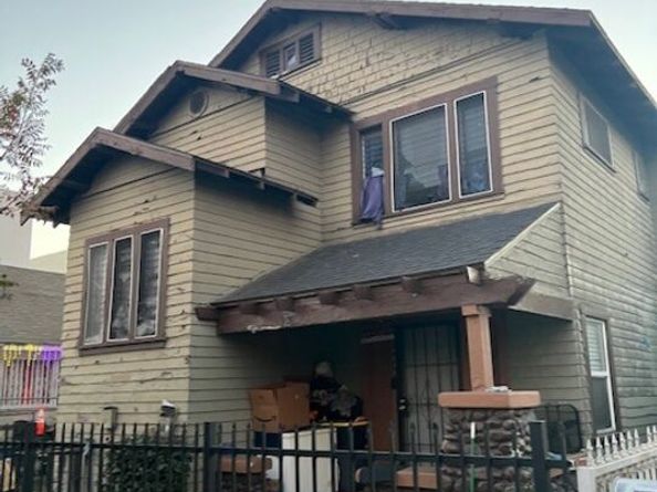 4911 S Normandie Avenue, Los Angeles CA 90037