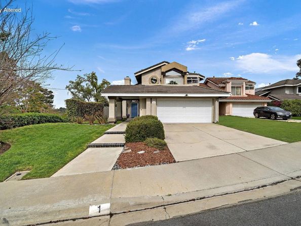 1 Saint Isabella, Laguna Niguel CA 92677