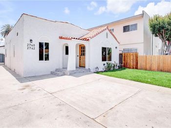 2740 S Sycamore