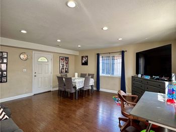 355 W 84th