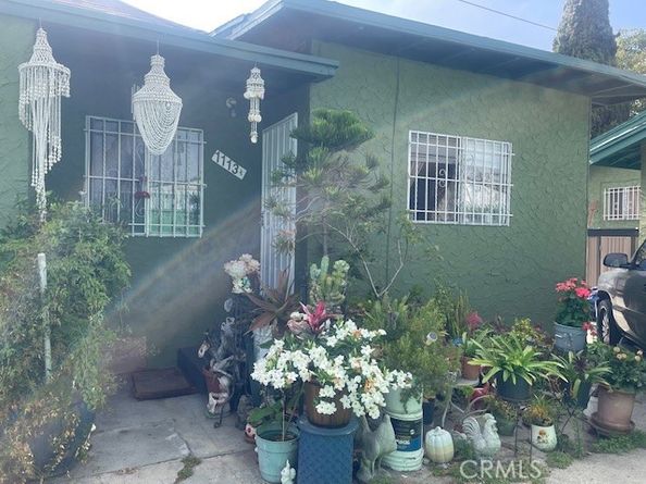 1113 E 83rd Street, Los Angeles CA 90001