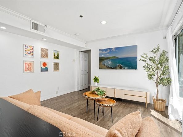 116 S Croft 102, Los Angeles CA 90048