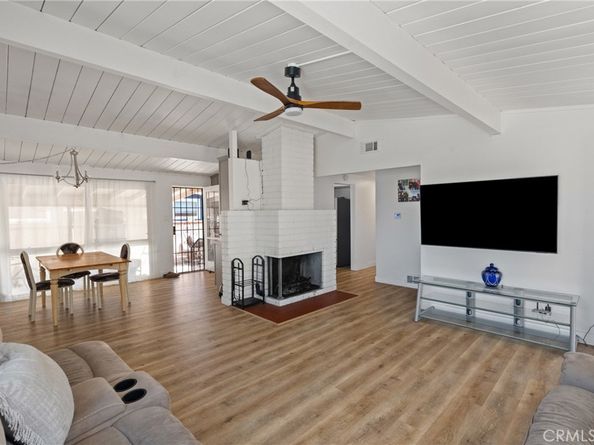 15420 Bonsallo Avenue, Gardena CA 90247