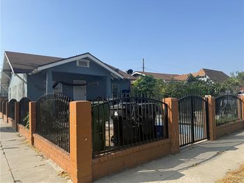 1300 W 71st