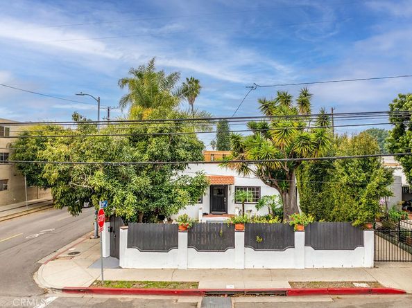 1301 Seward, Los Angeles CA 90028