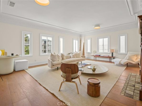 324 S Kingsley, Los Angeles CA 90020