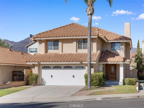 16 Las Piedras, Rancho Santa Margarita CA 92688
