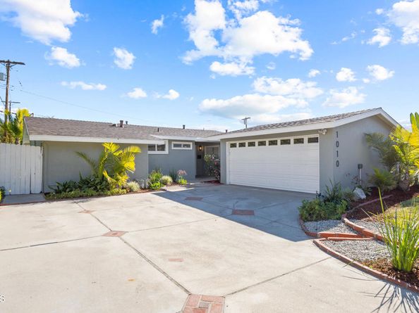 1010 Pepperhill Road, Pasadena CA 91107