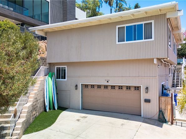 3126 Russell Street, San Diego CA 92106