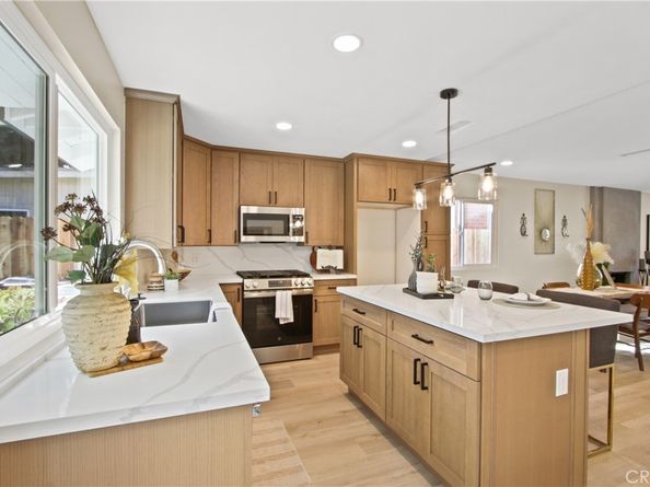 2717 Dayna, Santa Ana CA 92705