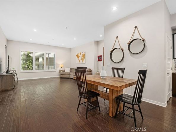 21 Gramercy 202, Irvine CA 92612