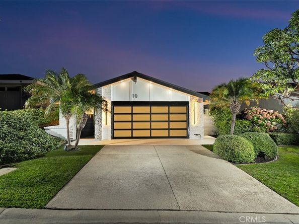 10 White Water Drive, Corona Del Mar CA 92625