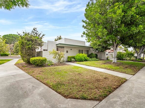 2220 E Via Mariposa East H, Laguna Woods CA 92637