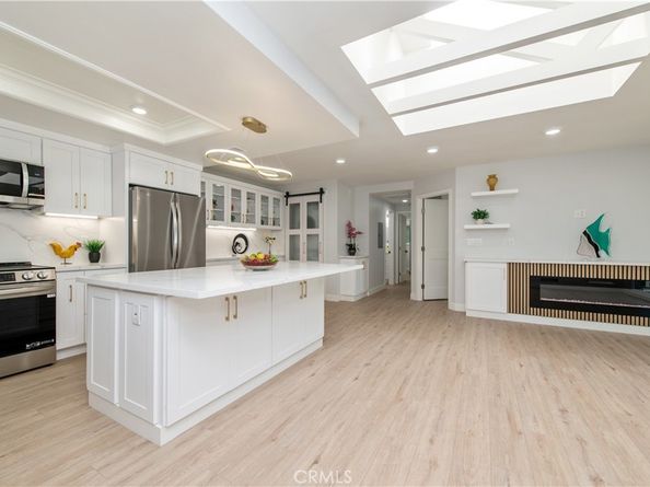 2112 Via Puerta N, Laguna Woods CA 92637