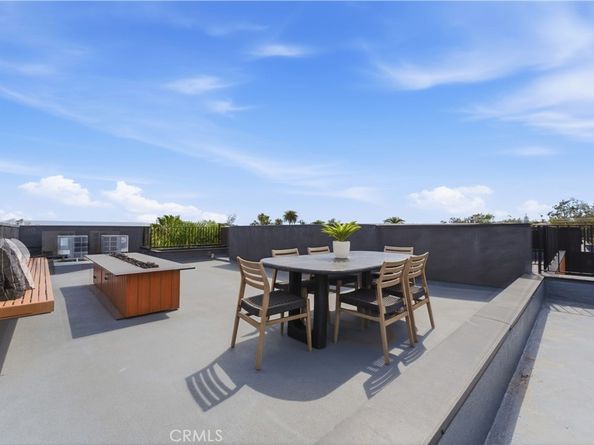 11702 Charnock Road, Los Angeles CA 90066