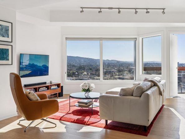 6363 Christie Avenue 2627, Emeryville CA 94608