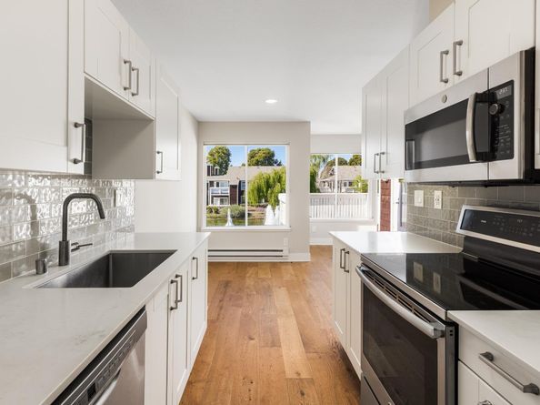 218 Marina Lakes Drive, Richmond CA 94804