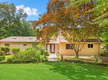 10 Eagle Drive