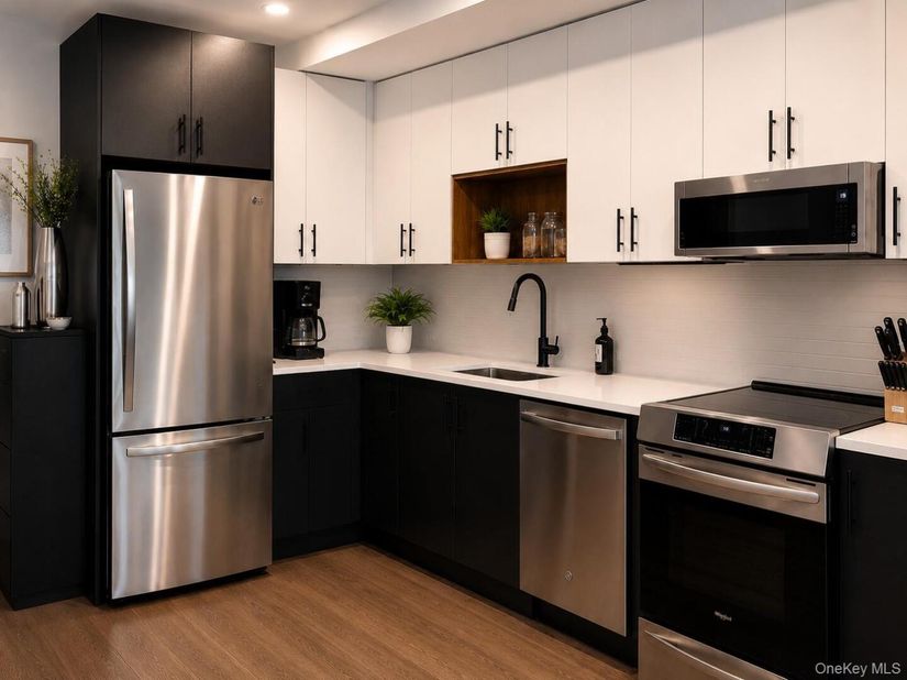 511 Evergreen Avenue 2D, Brooklyn NY 11221