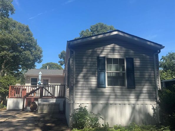 658-A11 Sound Avenue, Calverton NY 11933