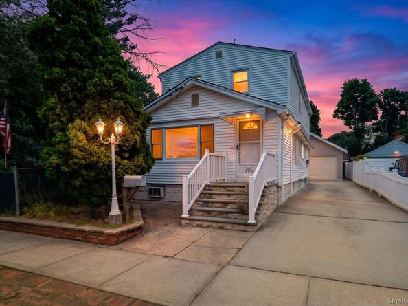 303 Oceanside Parkway, Oceanside NY 11572