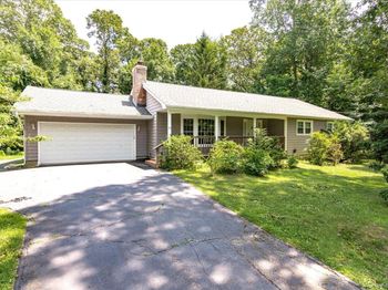 62 Aspen Lane