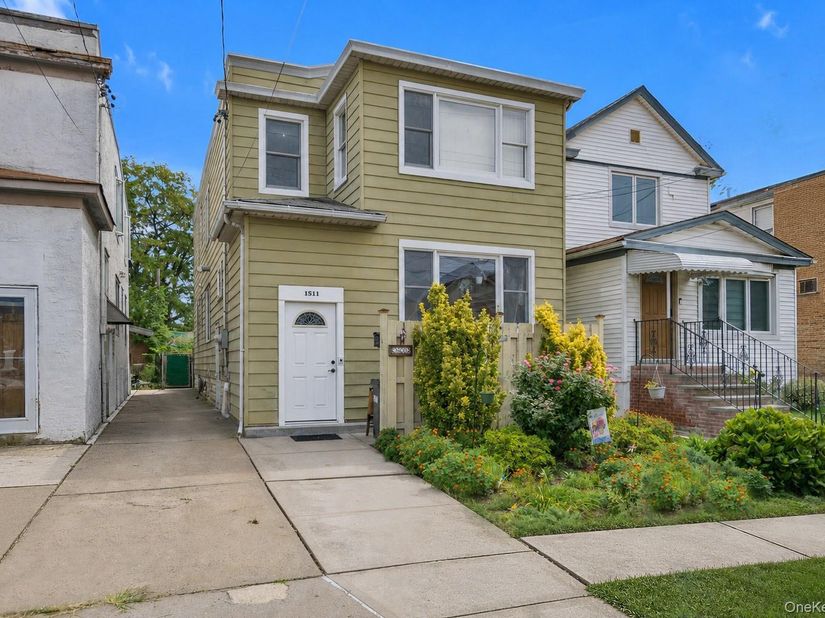 15-11 149th Street, Whitestone NY 11357