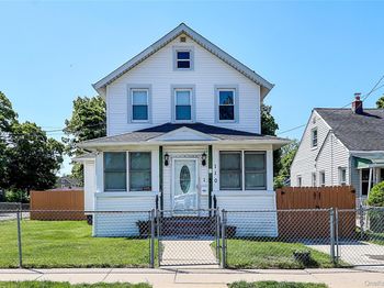 110 E Roosevelt Avenue