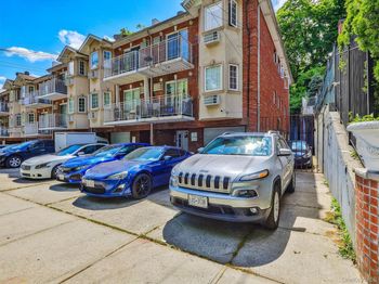 86-66 Midland Parkway