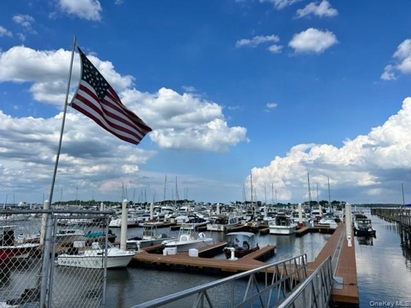 148 City Island Avenue D45, Bronx NY 10464