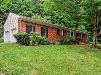 33 Sabbathday Hill Road