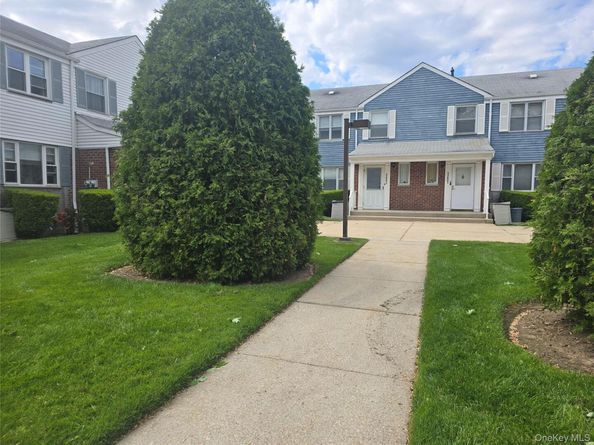 228-05 69th Avenue 96, Bayside NY 11364