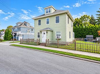 46 Glenlawn Avenue