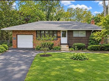 5 Pebble Lane