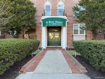84-55 Daniels Street