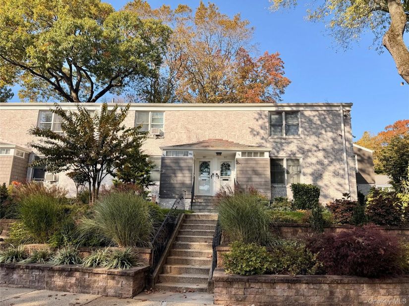 89U Glen Keith Road 89U, Glen Cove NY 11542