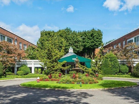 1390 Broadway 116, Hewlett NY 11557