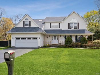 17 Egret Way
