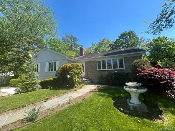 727 Wilmot Road, Scarsdale NY 10583
