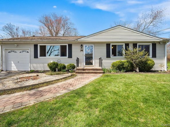 3453 Flanders Drive, Yorktown Heights NY 10598