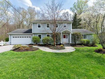 32 Watch Hill Road