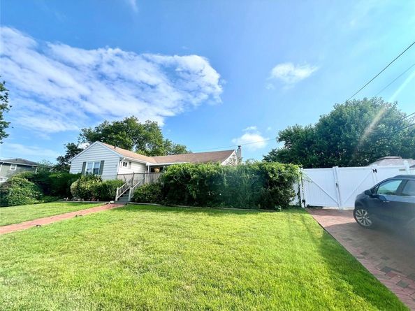 11 Pearl Street, North Woodmere NY 11581