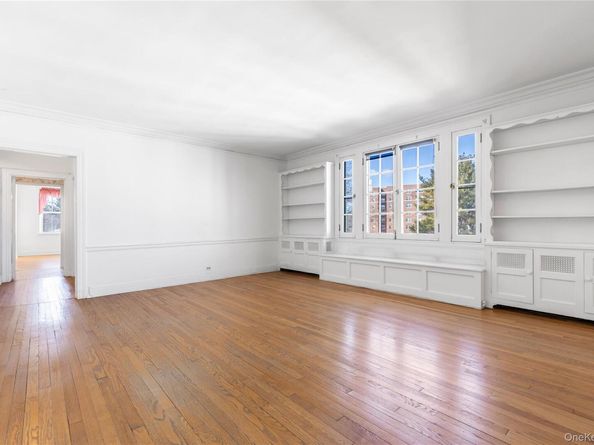 10 Brooklands 5G, Bronxville NY 10708