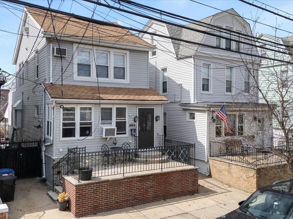 1865 Mulford Avenue, Bronx NY 10461